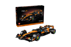 LEGO Technic McLaren MCL39 Formula 1 race car set with orange and black F1 car